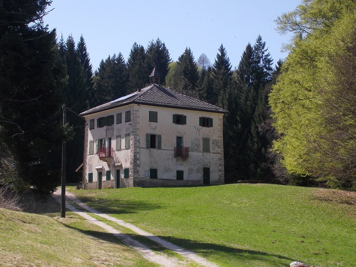 villa aprile